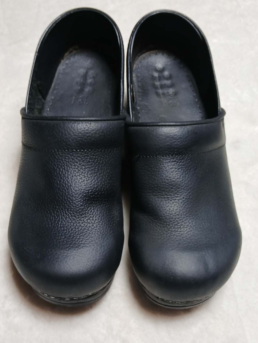 Sanita Pro Cabrio Black Mate Clogs Size 41 Womans